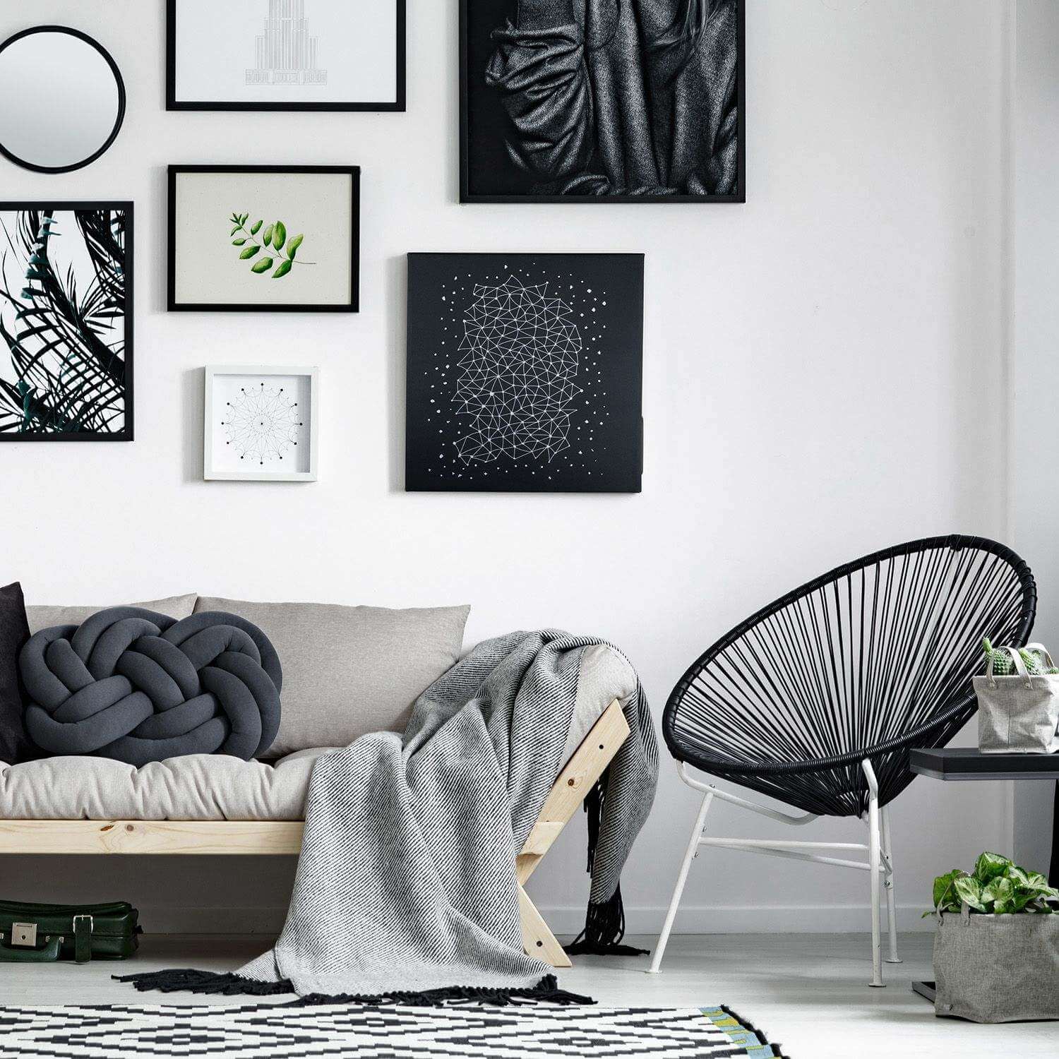 Thumbs Up! – wholesale Speakers – Swipe Sound Frame Bluetooth Speaker2