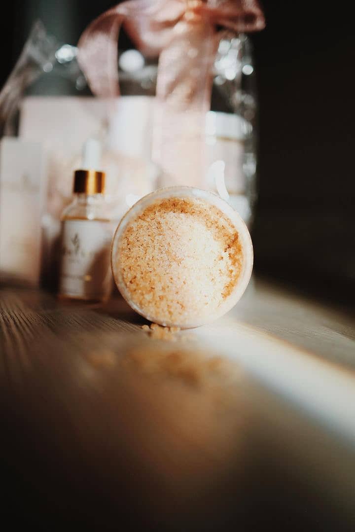 The Siberian Spa - Wholesale Facial Exfoliant/Scrub - 24K Gold Face Scrub2