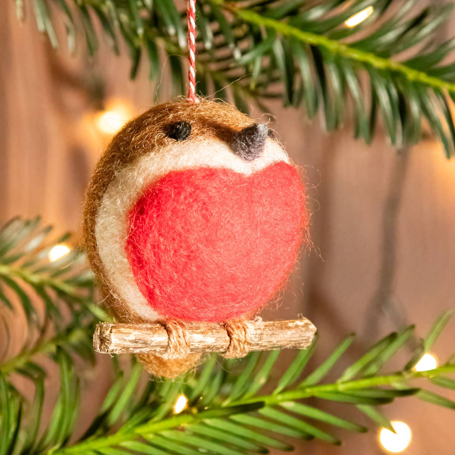 Black Yak Ltd – wholesale Christmas decoration – Felt Decoration - Robin on a branch - Fair Trade1