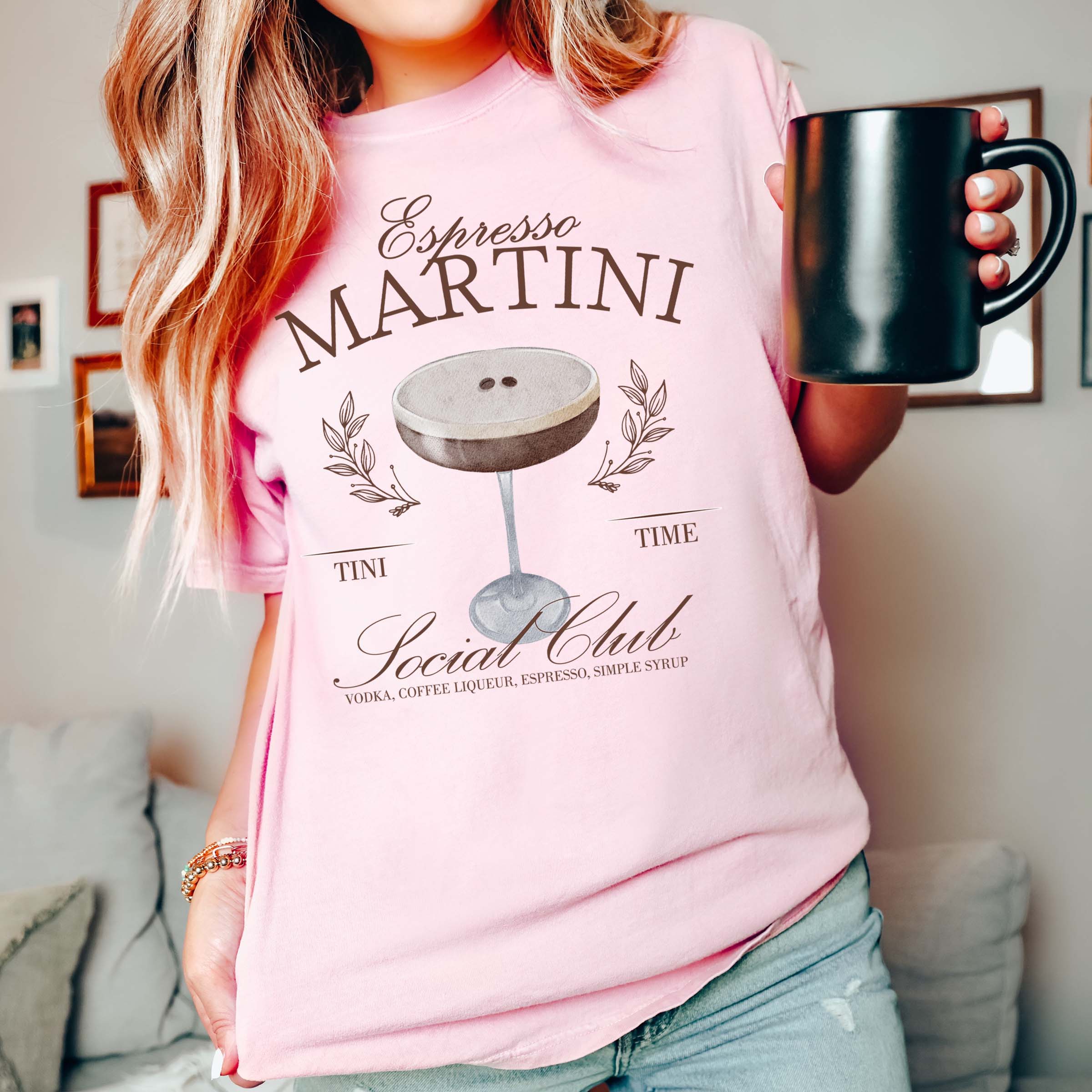 Limeberry Designs - Venta al por mayor Camiseta estampada - Mujer - Camiseta Espresso Martini Social Club al por mayor1