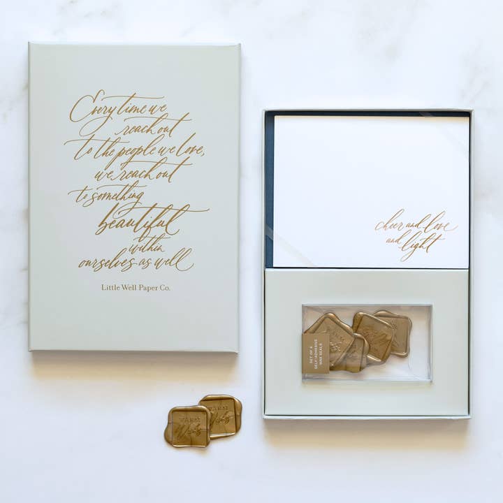 Cheer, Love & Light briefpapierset voor wholesale door Little Well Paper Co.
