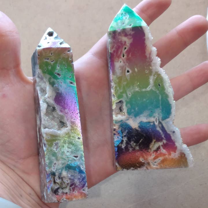 Keystone Crystals - Wholesale Spiritual Stone/Crystal - Angel Aura Druzy Sphalerite Obelisk Tower – Crystal Decor