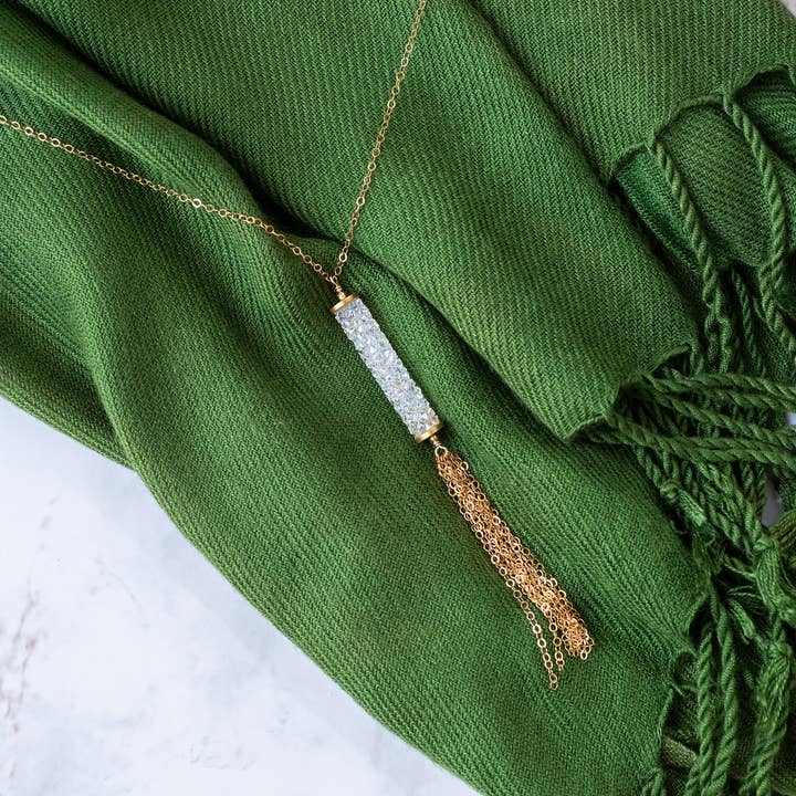 Colar Borda Longo Ouro Cristal por atacado de Designed by Stacey Jewelry