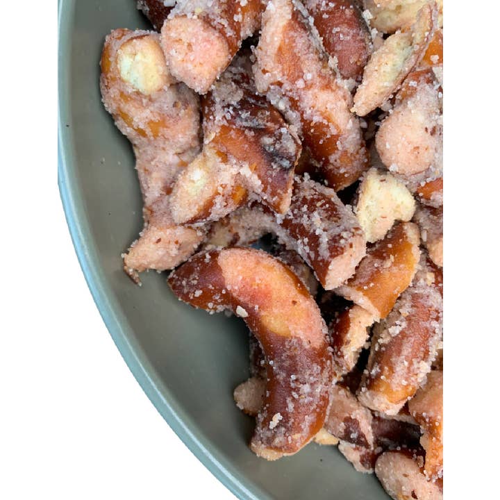 Outsiders Kitchen - Wholesale Pretzels - Berries + Cream Pretzel Bites | Case of Six4