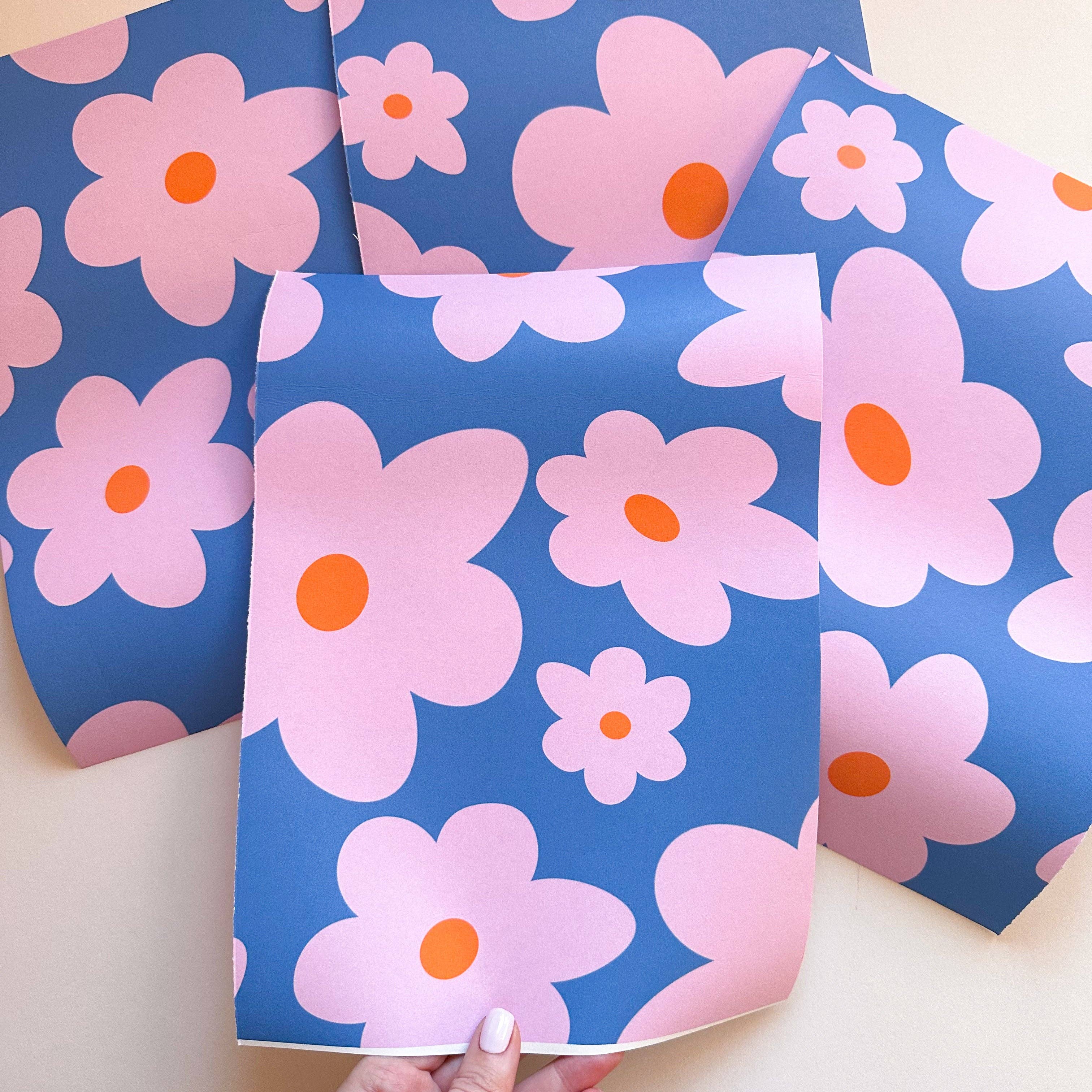 Sorbet Dreams – wholesale Wallpaper – ‘Hello Petal’ Wallpaper on Peacock2