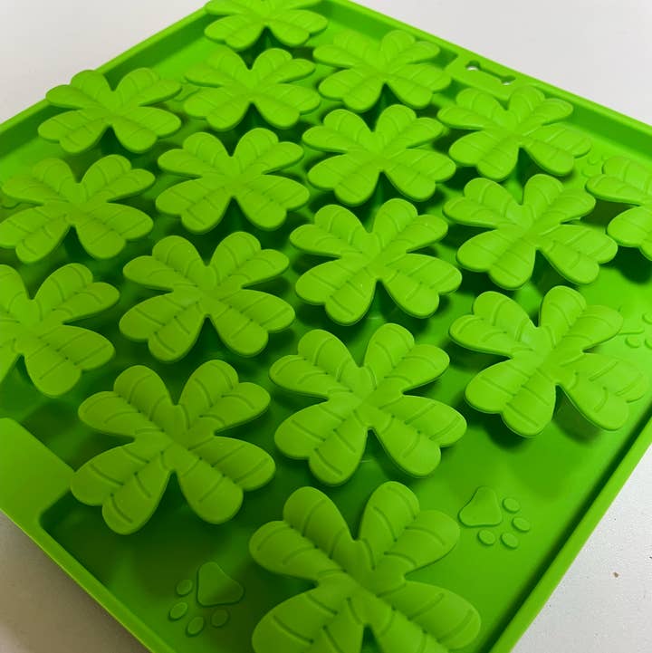 Parallax Plastics LTD - Wholesale Pet Bowl - Cat/Dog - Puzzle feeder Snuffle mat, lick mat & slow feeder for pets2