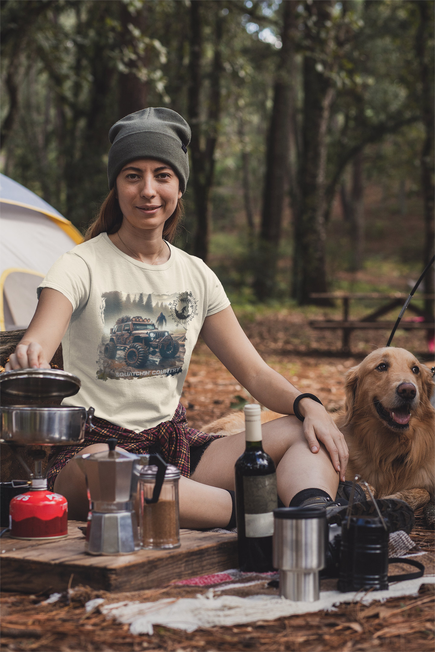 Squatchin’ Country - Wholesale T-Shirt (Graphic) - Men's - Rustic Bigfoot Jeepin Squatchin' Country t-shirt16