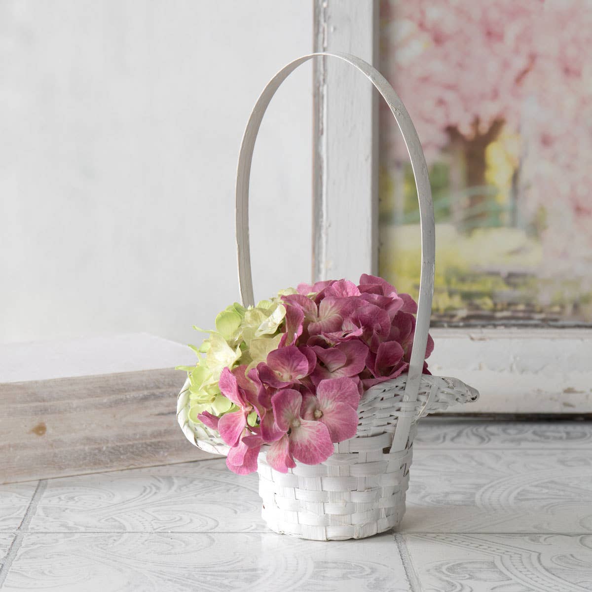 Willow Group - Wholesale Basket - WHT PAINTED BAM PRINCESS OH2