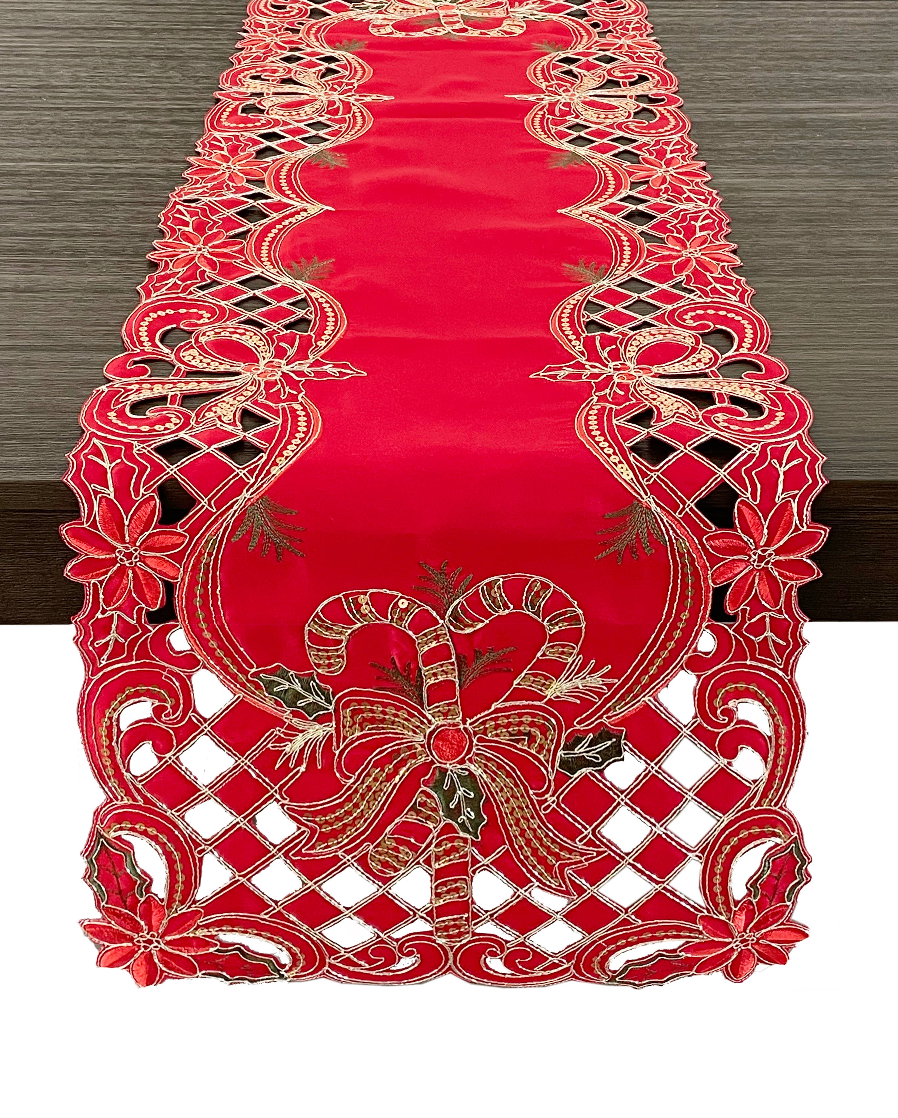 Fennco Styles - Vente Chemins de table - Chemin de table rouge Holly Bow avec motif de Noël 0