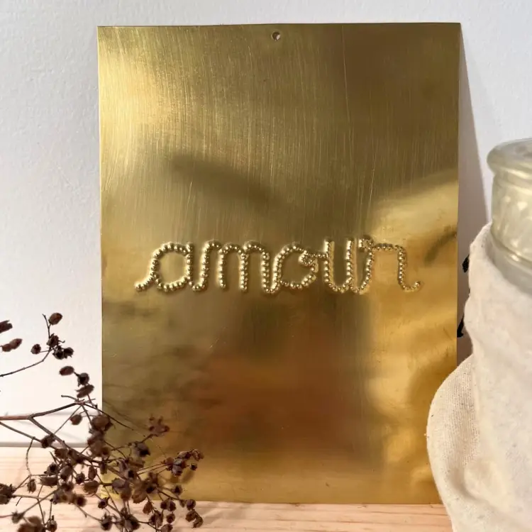 Collection Maroc - Wholesale Wall Accent - Hammered Brass Plate “LOVE” 20 x 15 cm1