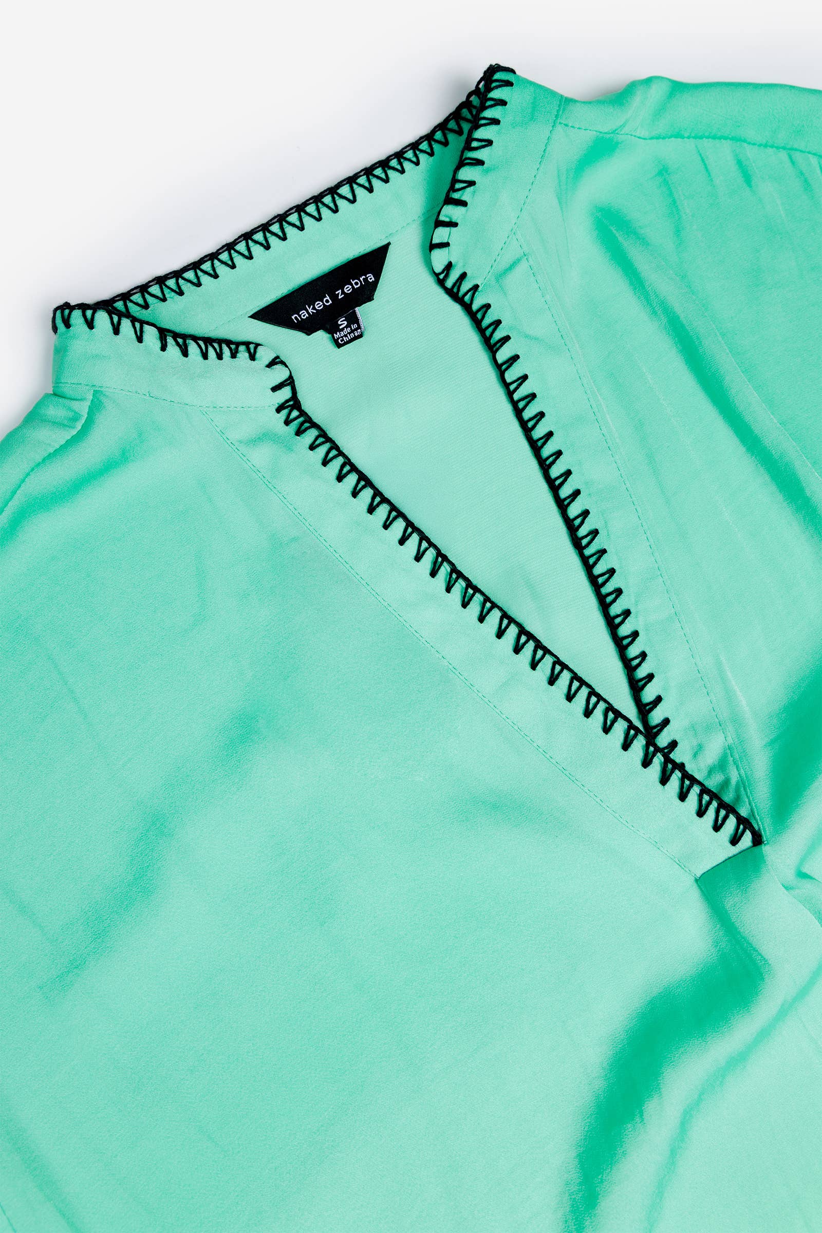 Naked Zebra - Venta al por mayor Blusa - Mujer - Blusa regular con hombros caídos y pespunte.7