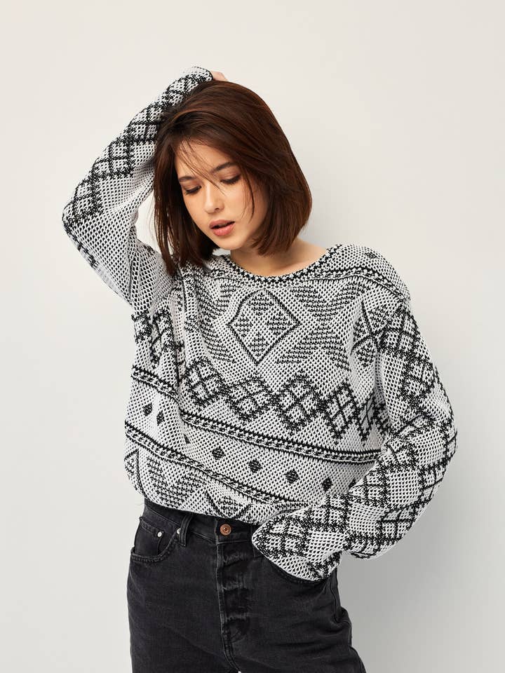 Sudadera de Mujer Oversize Zarina Gris para venta al por mayor de Handmade Originals Ukraine