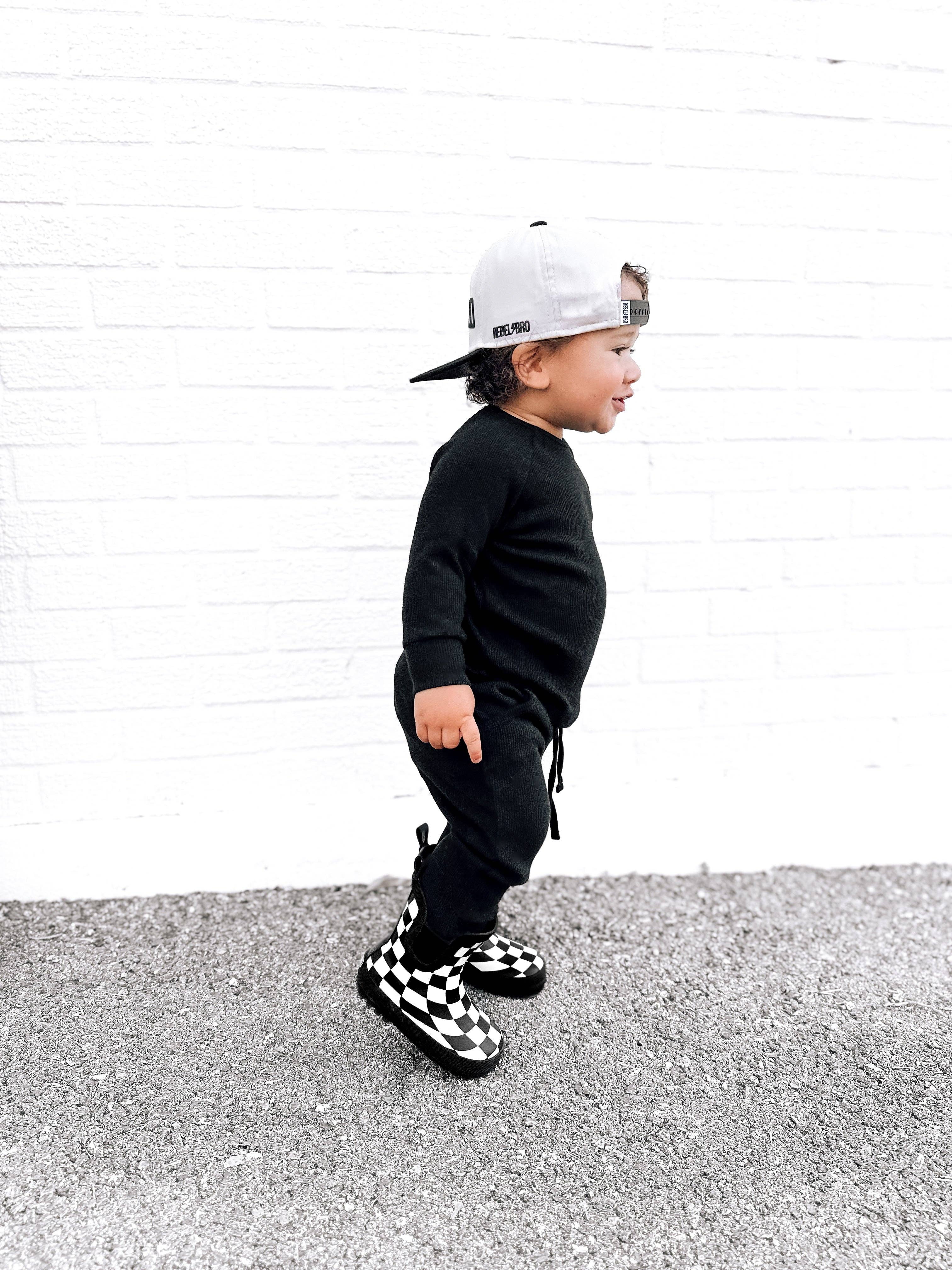 Venezia Stivali Midi Holstyn a Venezia in vendita all'ingrosso su Faire17