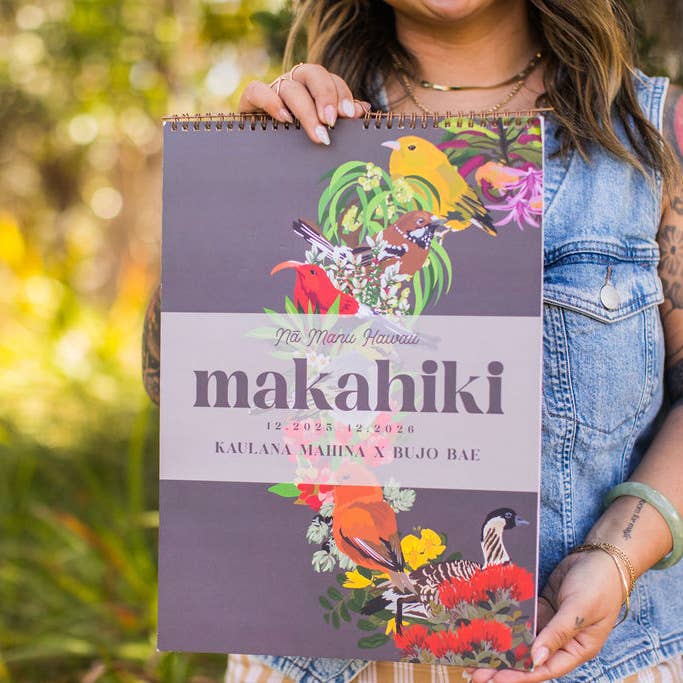 Calendrier mural Makahiki 2026 : Bujo Bae x Kaulana Mahina pour la vente par Bujo Bae
