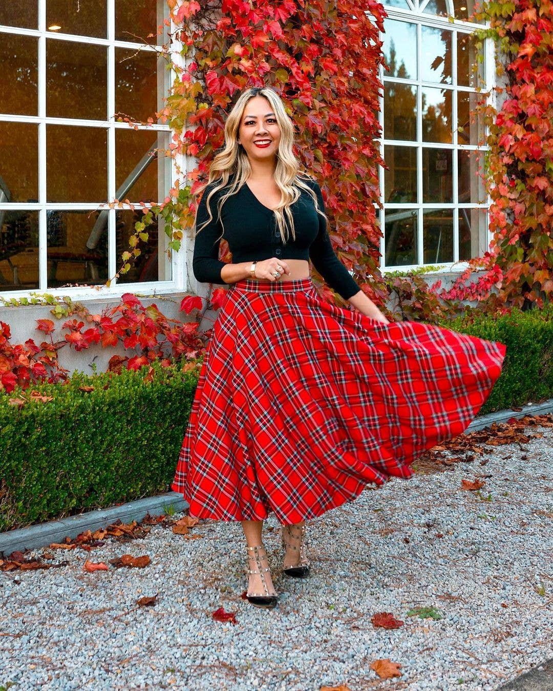 The Pretty Dress Company - Wholesale Skirt - Women's - TPDC Tartan Midi Skirt2