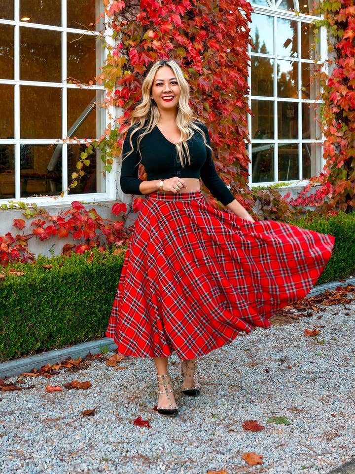 The Pretty Dress Company - Wholesale Skirt - Women's - TPDC Tartan Midi Skirt2