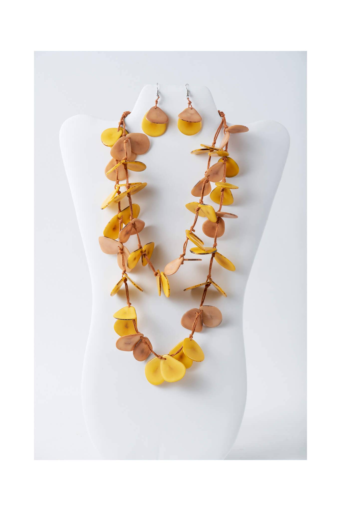 TaguArtsy – wholesale Smycken – Nola kronblad lång Tagua halsbandsuppsättning37