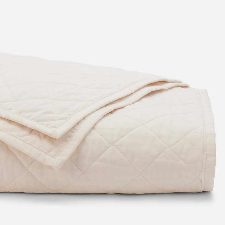 Red Land Cotton - Wholesale Quilt - Classic Quilt