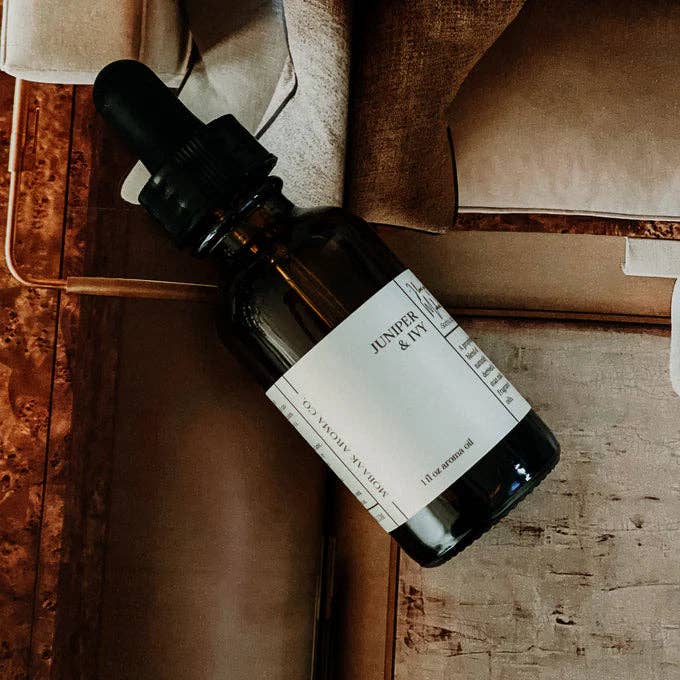 Juniper & Ivy Aroma Oil for wholesale by Mobaak Aroma Co.