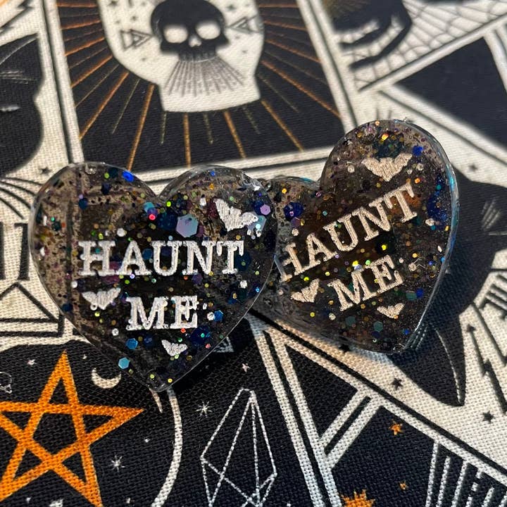 Haunt Me örhängen för wholesale av Wyldflower Design Co