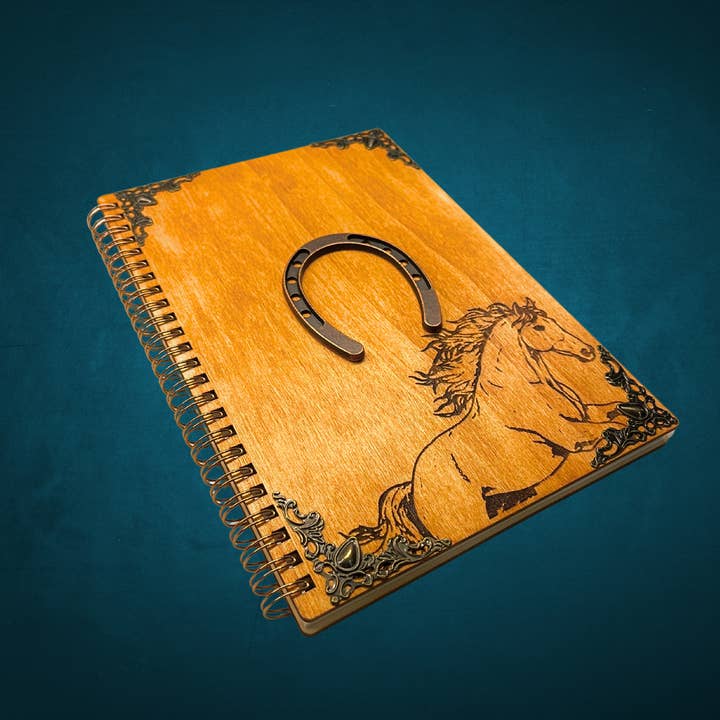 Caderno de Madeira para Amante de Cavalos | Decoração de Aquecimento de Casa Cowboy, Cowgirl, Ocidental, Presentes de Ferradura | 40 Páginas A5 por atacado de Timeless Motifs