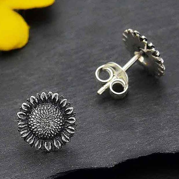Orecchini a perno in argento Sterling o bronzo a forma di girasole, 10 x 10 mm per la vendita all'ingrosso da parte di Nina Designs