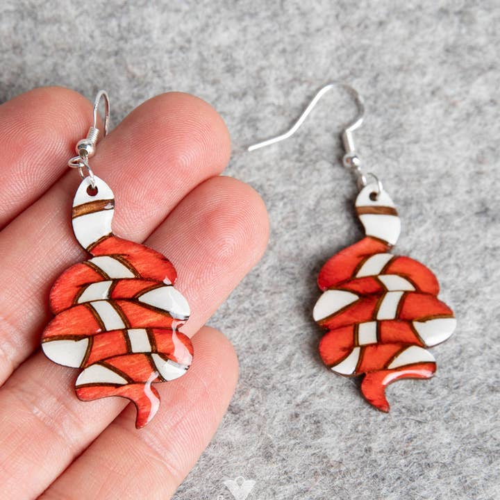 Brincos Góticos Pendentes de Serpente Mística e Feiticeira por atacado de PinTonik