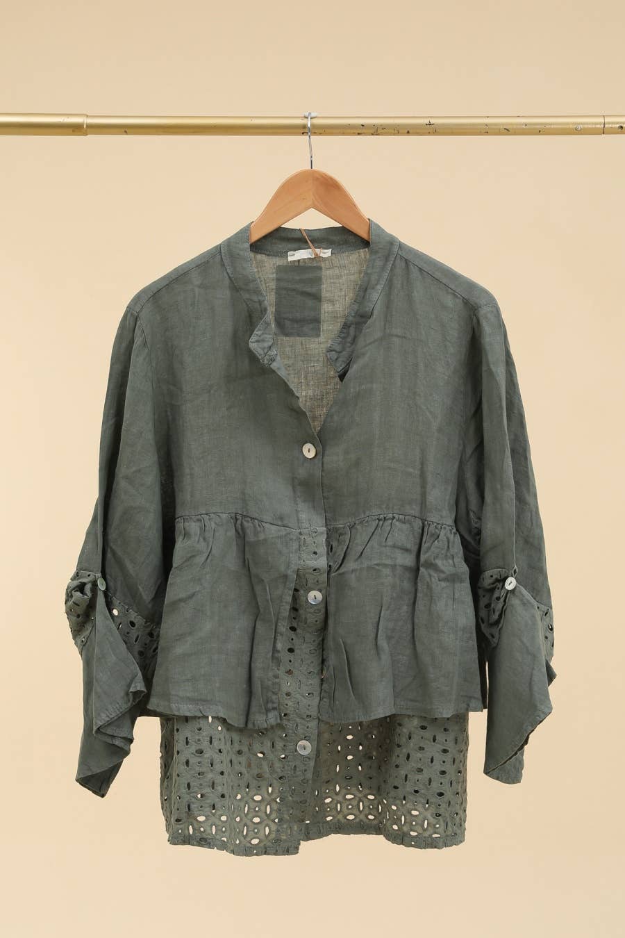 LÉA & LUC – Großhandel Hemd mit Button-down-Kragen – Damen – Hemd aus 100% Leinen REF. 1198637