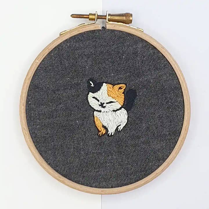 Fukuri - Wholesale Embroidery/Cross Stitch Supplies - Embroidery kit -DIY - Cat2