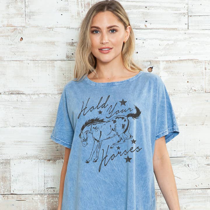 Damesjurk met paardenprint en minerale wassing voor wholesale door Amused by Blue