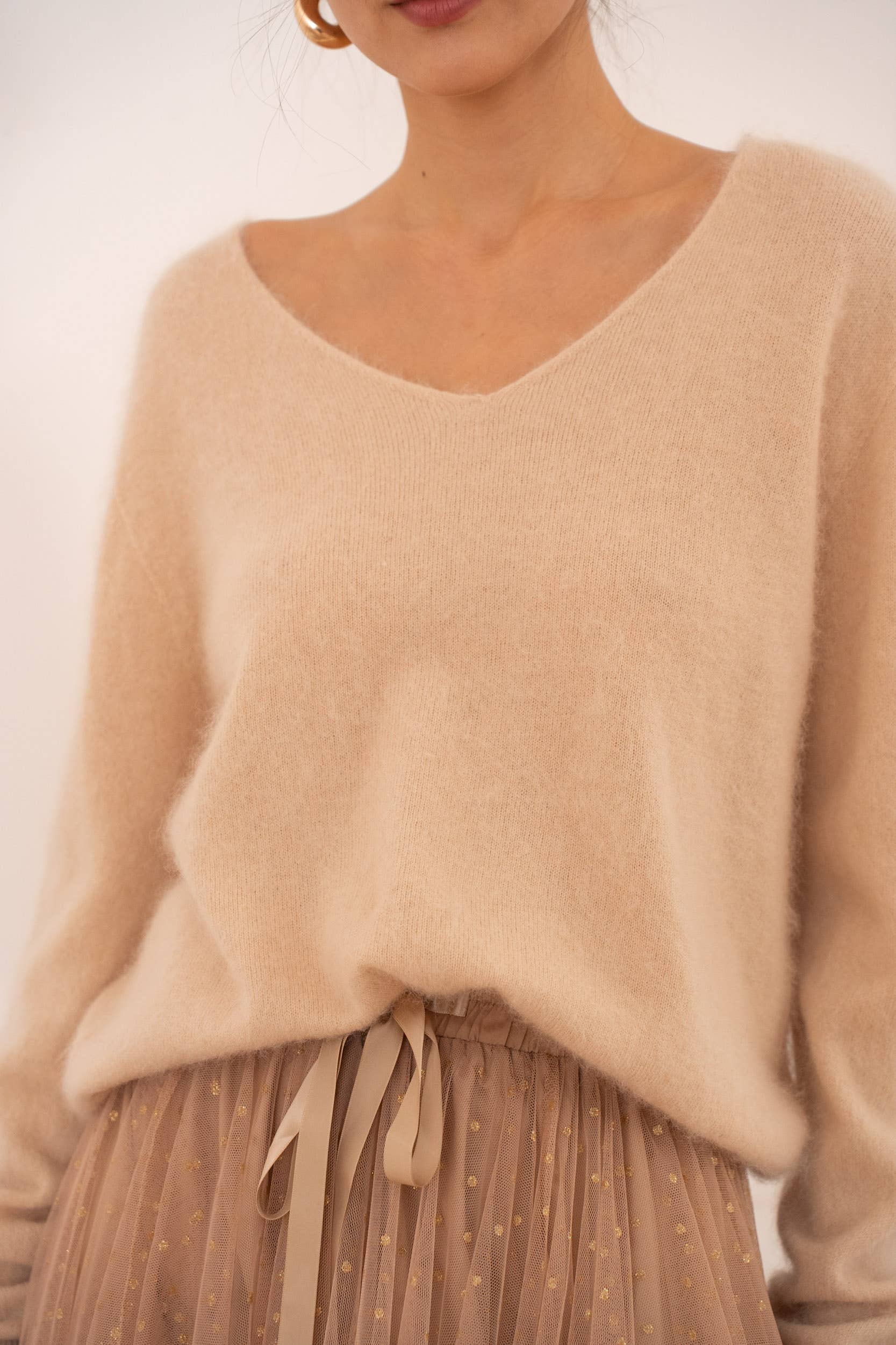 CHOKLATE PARIS – Engroshandel Pullover - Dame – Kashmir- og børstet uldtrøje med V-hals - A88911