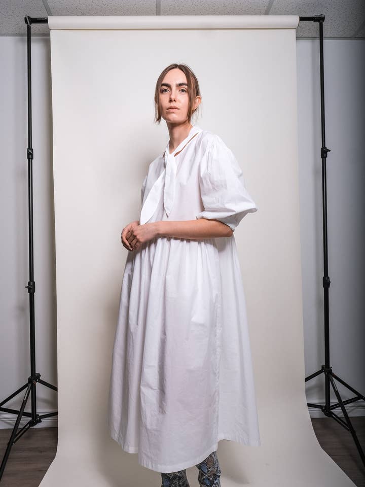 Therise Dress in White for wholesale by et Tigre