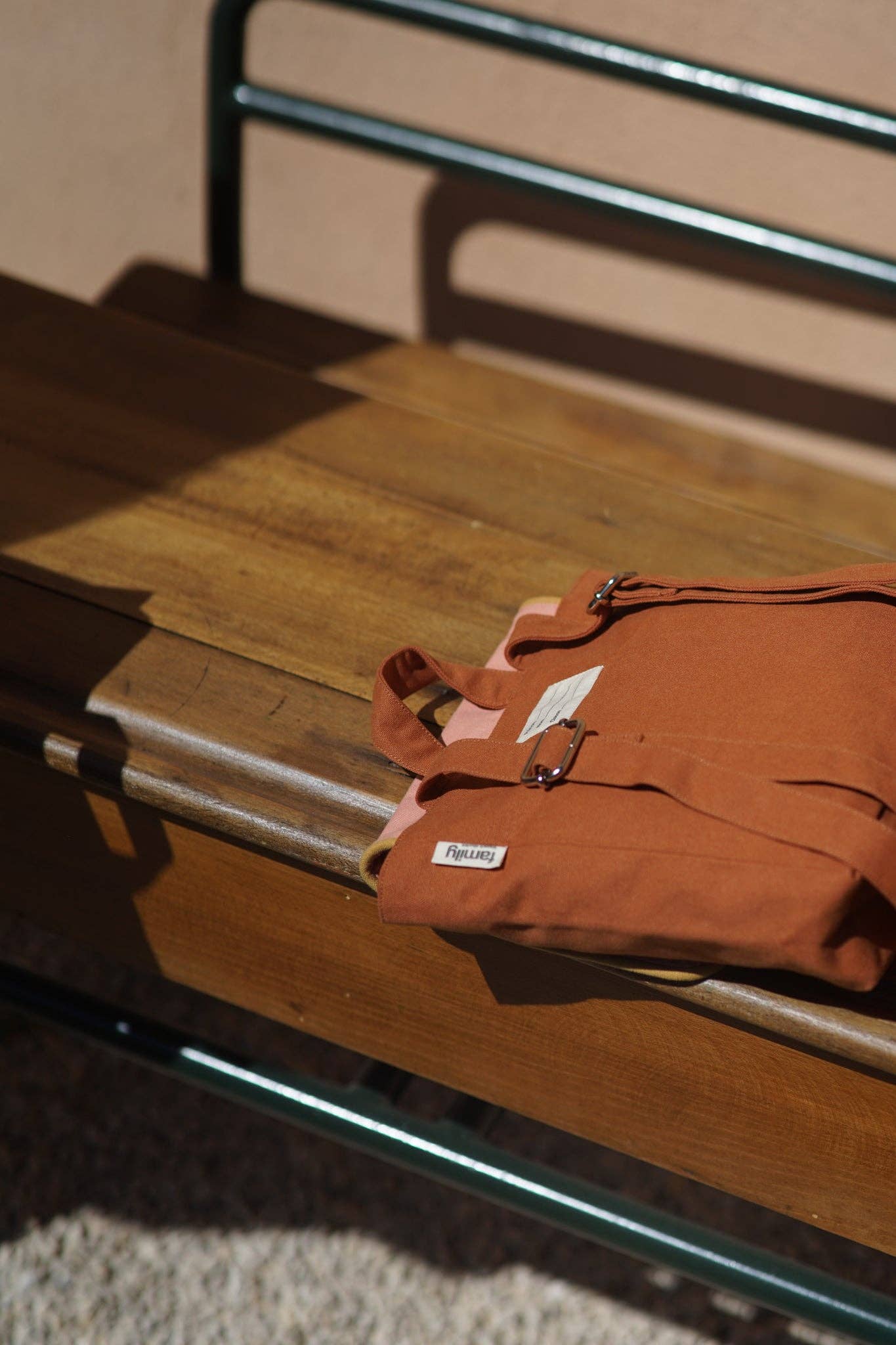 Family Impact Stories - Wholesale Rugzak - Kinderen - Rechthoekige kinder rugzak in roze en chocolade4