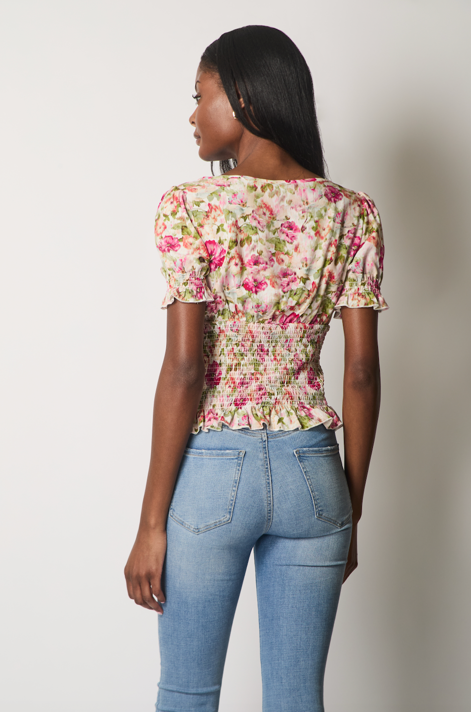 SOLO - Wholesale Blouse - Dames - Bloemenblouse met Smock Taille - Roze1