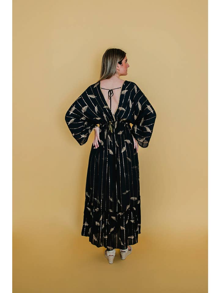 Lula Natura - Wholesale Dress - Women's - VESTIDO LARGO YANIS ESTAMPADO EN NEGRO Y DORADO