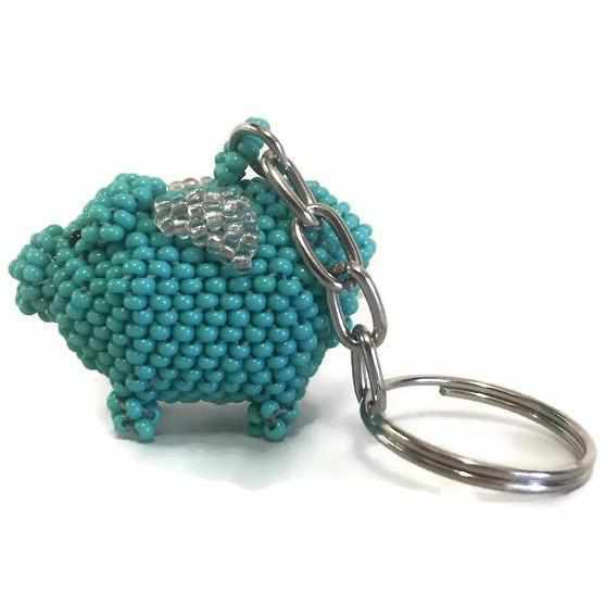 Lumily - Vente Porte-clés – femme - Porte-clés fait main en perles de rocaille "Cochon Volant" - Guatemala4