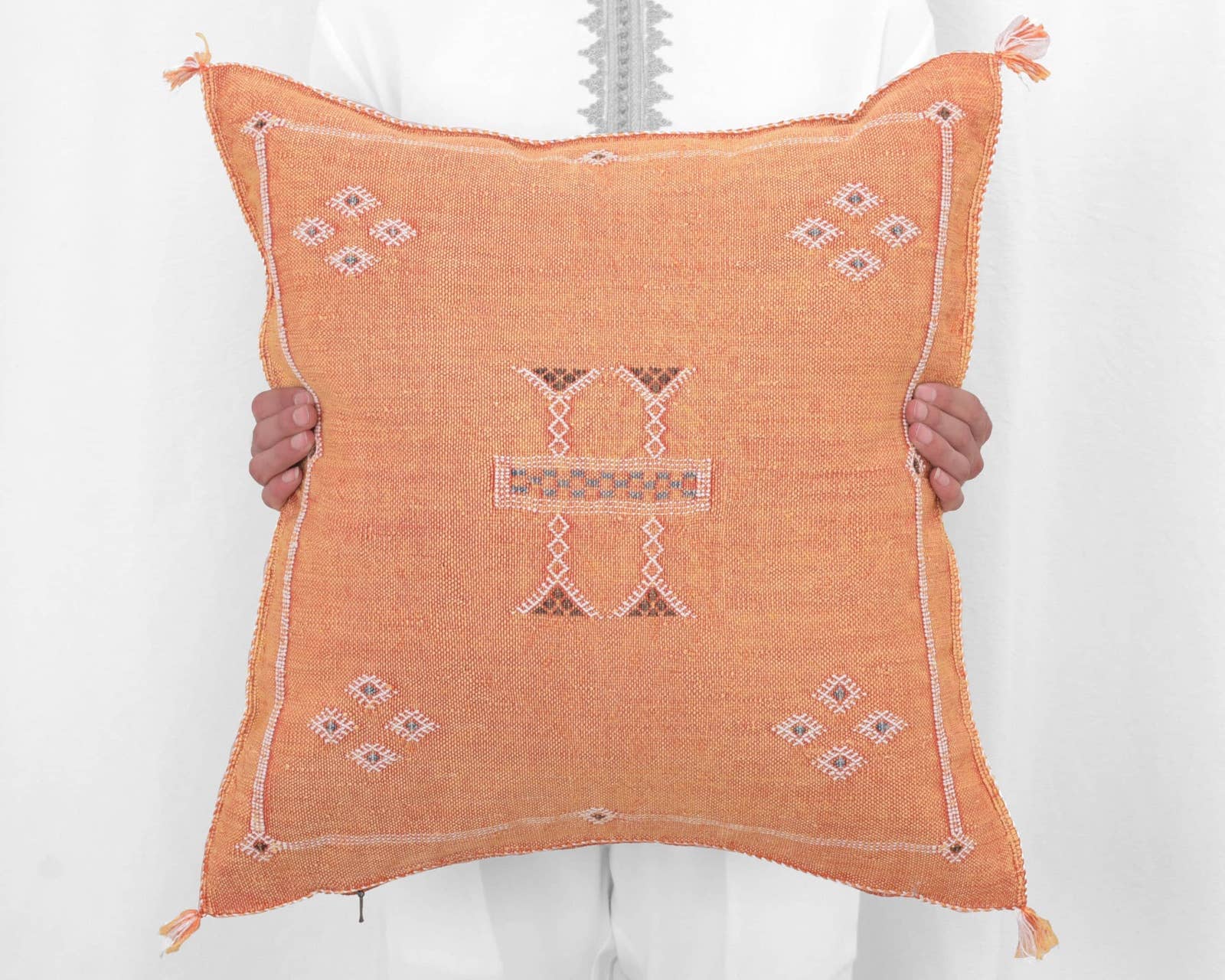 Simply Moroccan - Wholesale Throw/Decorative Pillow -  Moroccan Cactus Silk Pillows 7