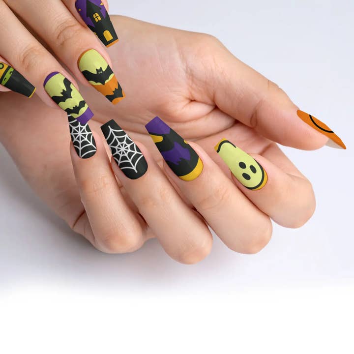 FYNE BODY - Wholesale Press-on/fake nails - Vampy Glamour Halloween Press-On Nails29