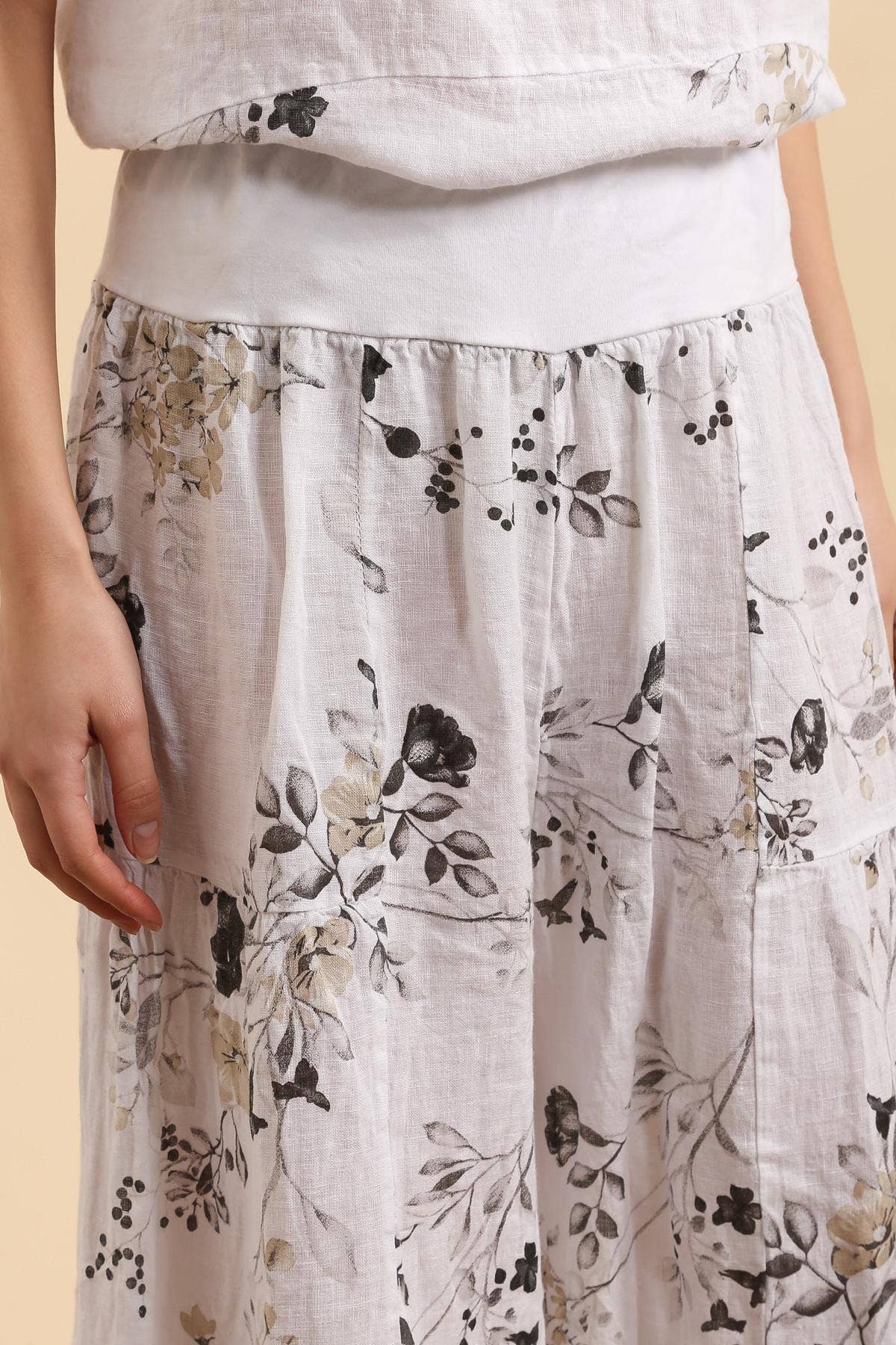 LÉA & LUC - Wholesale Pants - Women's - Floral print trousers in 100% Linen REF. 3052621