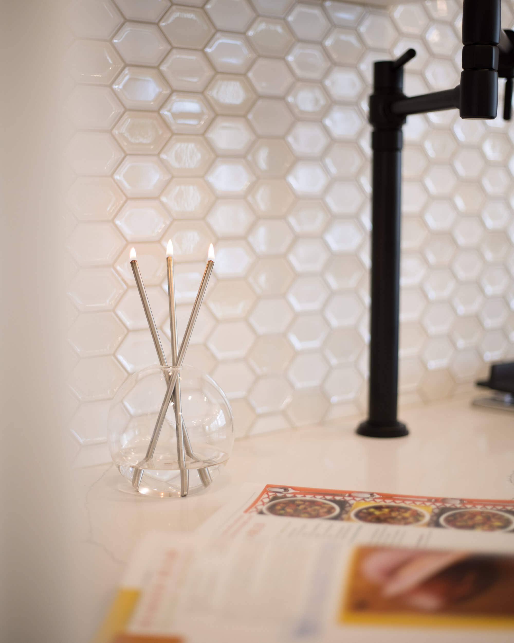 Everlasting Candle - Wholesale Vase - Neva Vase, Clear [Case of 6]8