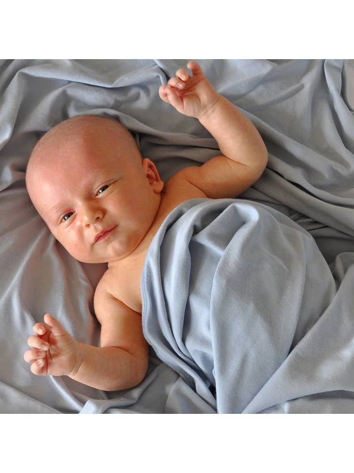 Peasy Co. - Wholesale Swaddle - Baby - Luxury Swaddle + Nursing Blanket10