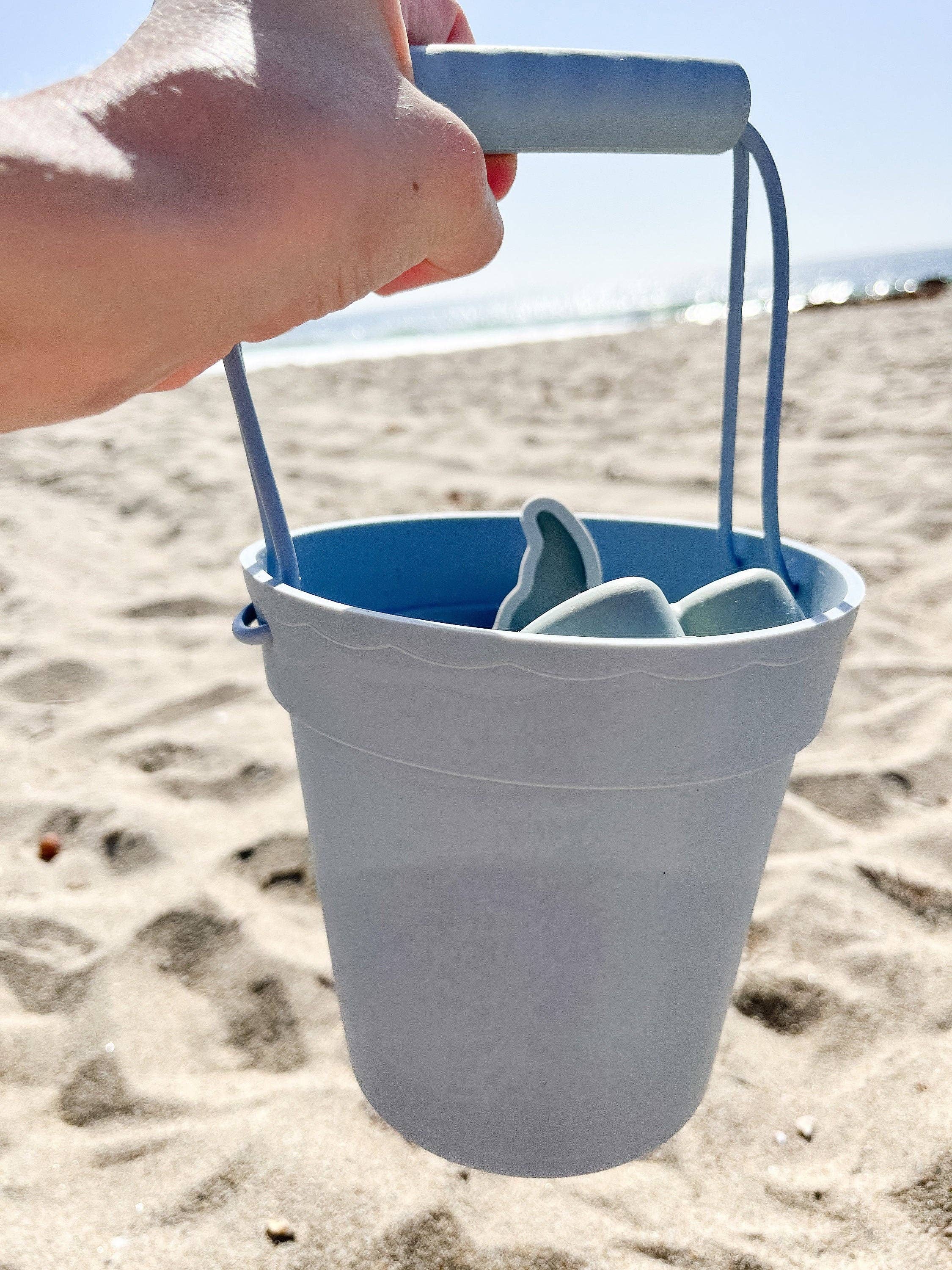 The Organized Mommy Co - Wholesale Beach/Pool Toy - Kids & Baby - Silicone Beach Buckets4