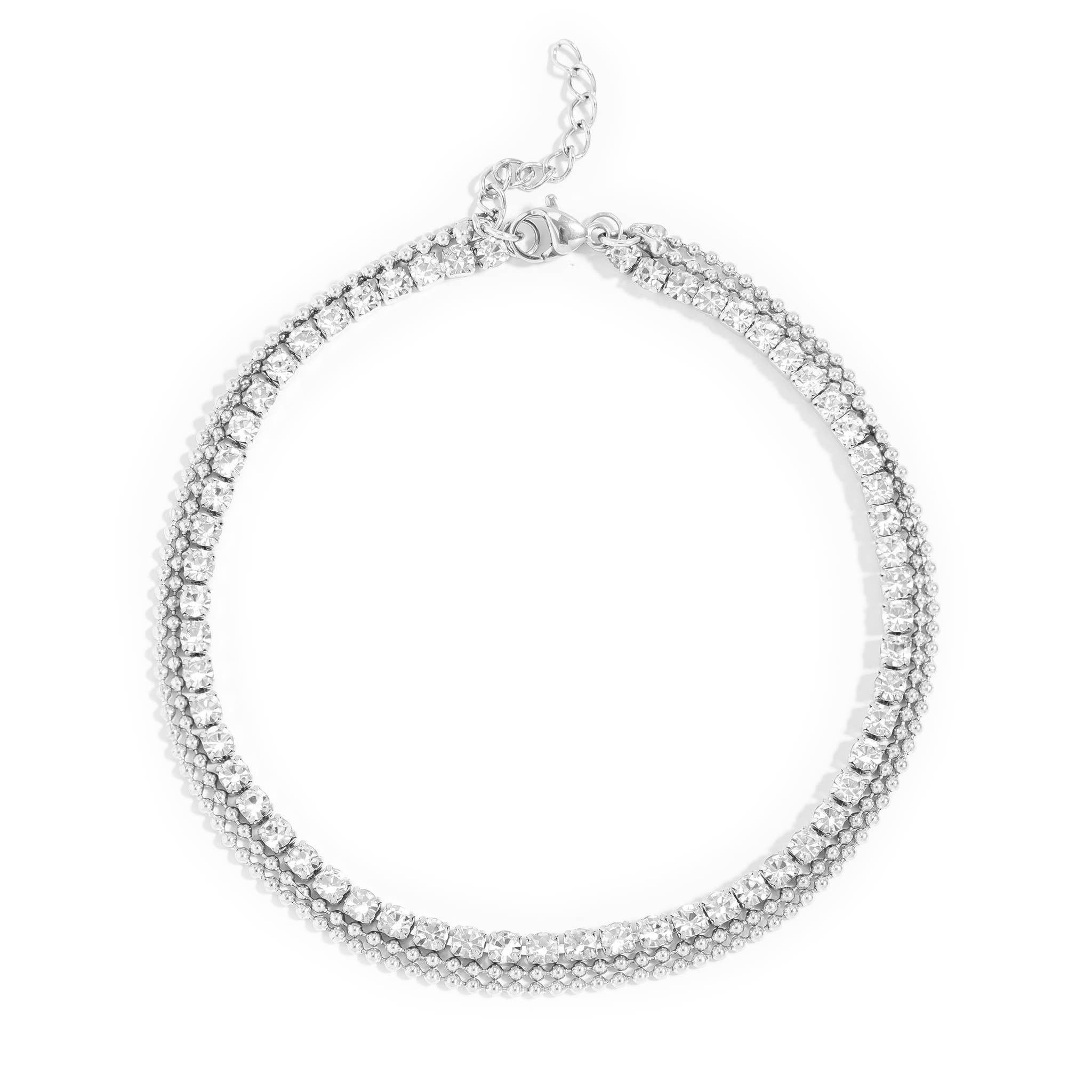 WJW – Großhandel Fußkettchen – Elegantes 3-reihiges Fußkettchen aus 18K Gold PVD mit feinen Perlen und Strass4