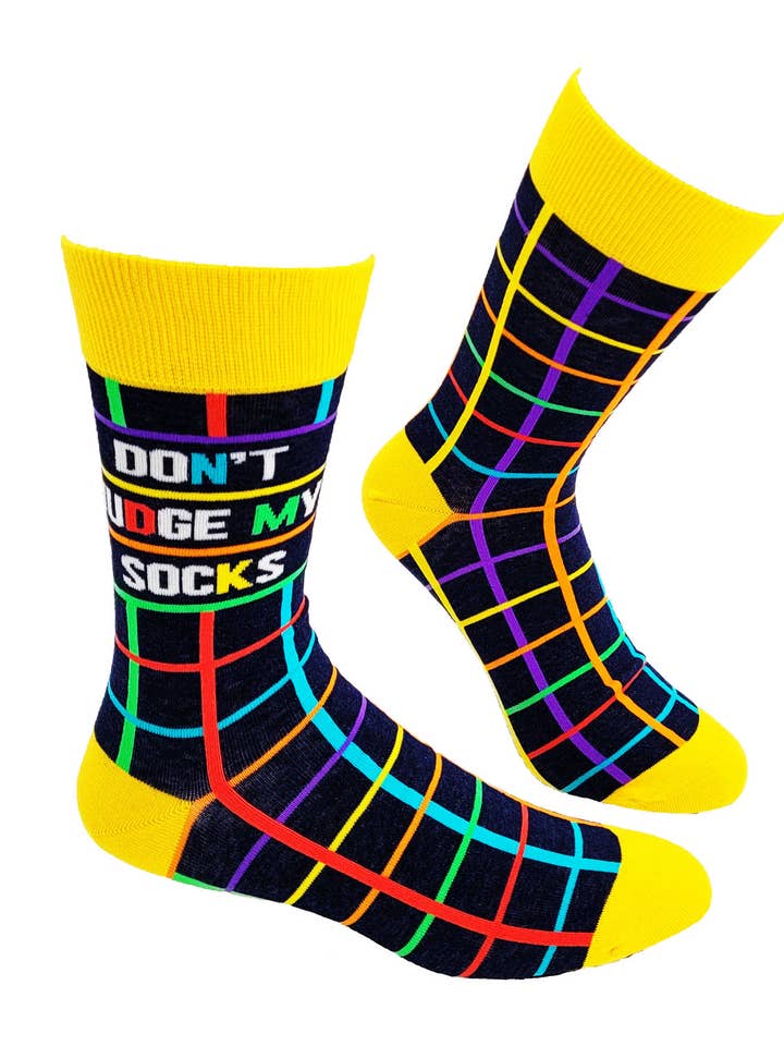Chaussettes Originales pour Hommes "Ne Jugez Pas Mes Chaussettes" pour la vente par Fabdaz