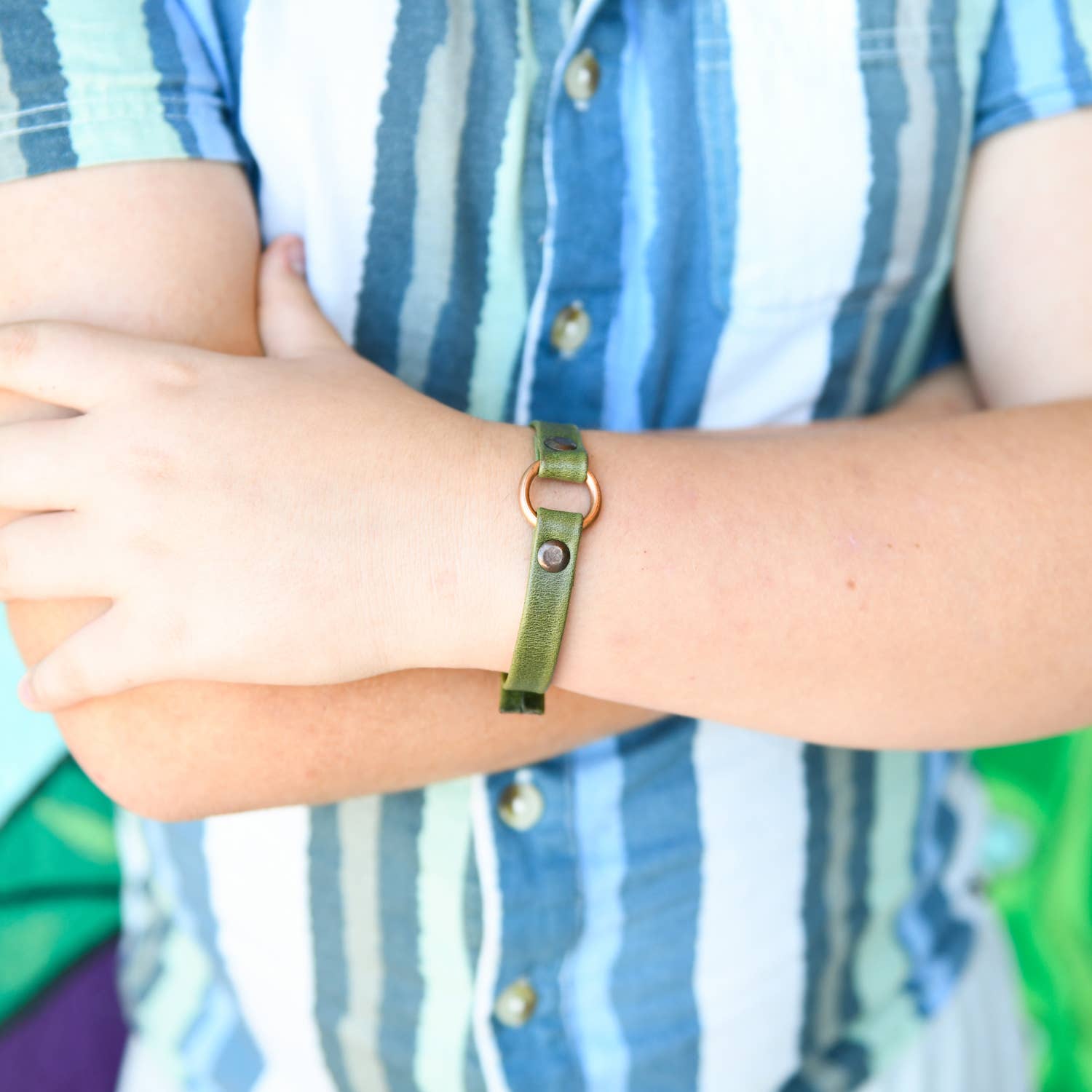 Lucia's Imports - Venta al por mayor Brazalete - Pulsera de cuero con brida de cobre1