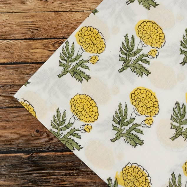 Fabricrush - Wholesale Dinner & cloth napkin - Bumblebee Yellow, Green Marigold 100% Pure Cotton Napkins3