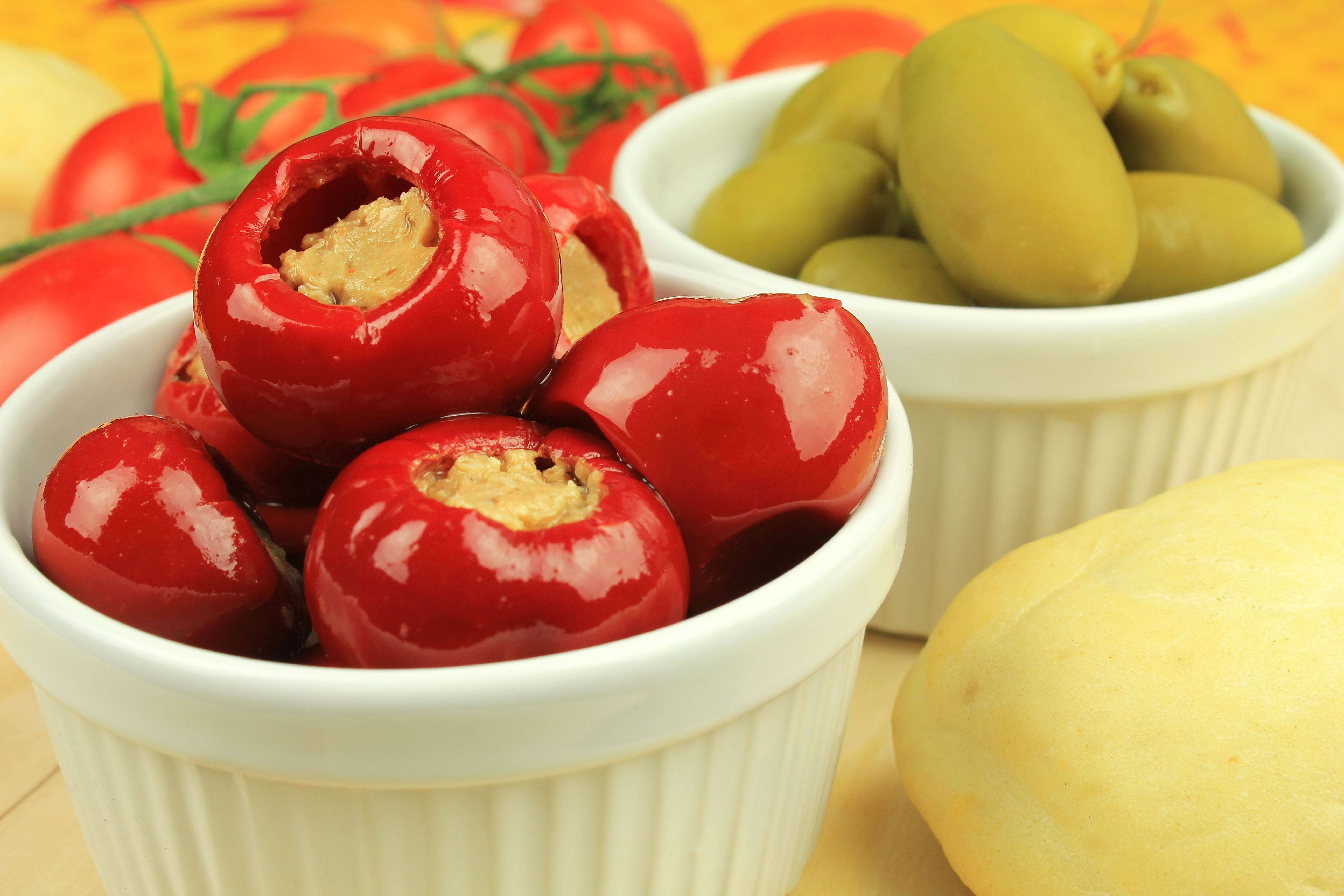 almasicily - Wholesale Olives - Stuffed Sicilian Chili Pepper Jar 1 kg1