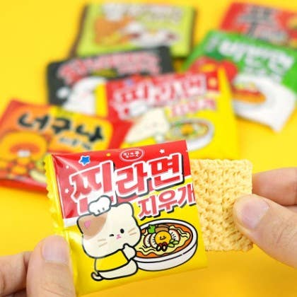 K-Wonderland - Wholesale Eraser - K -Ramen Shape Earaser Pack- Fun, goodybag 7