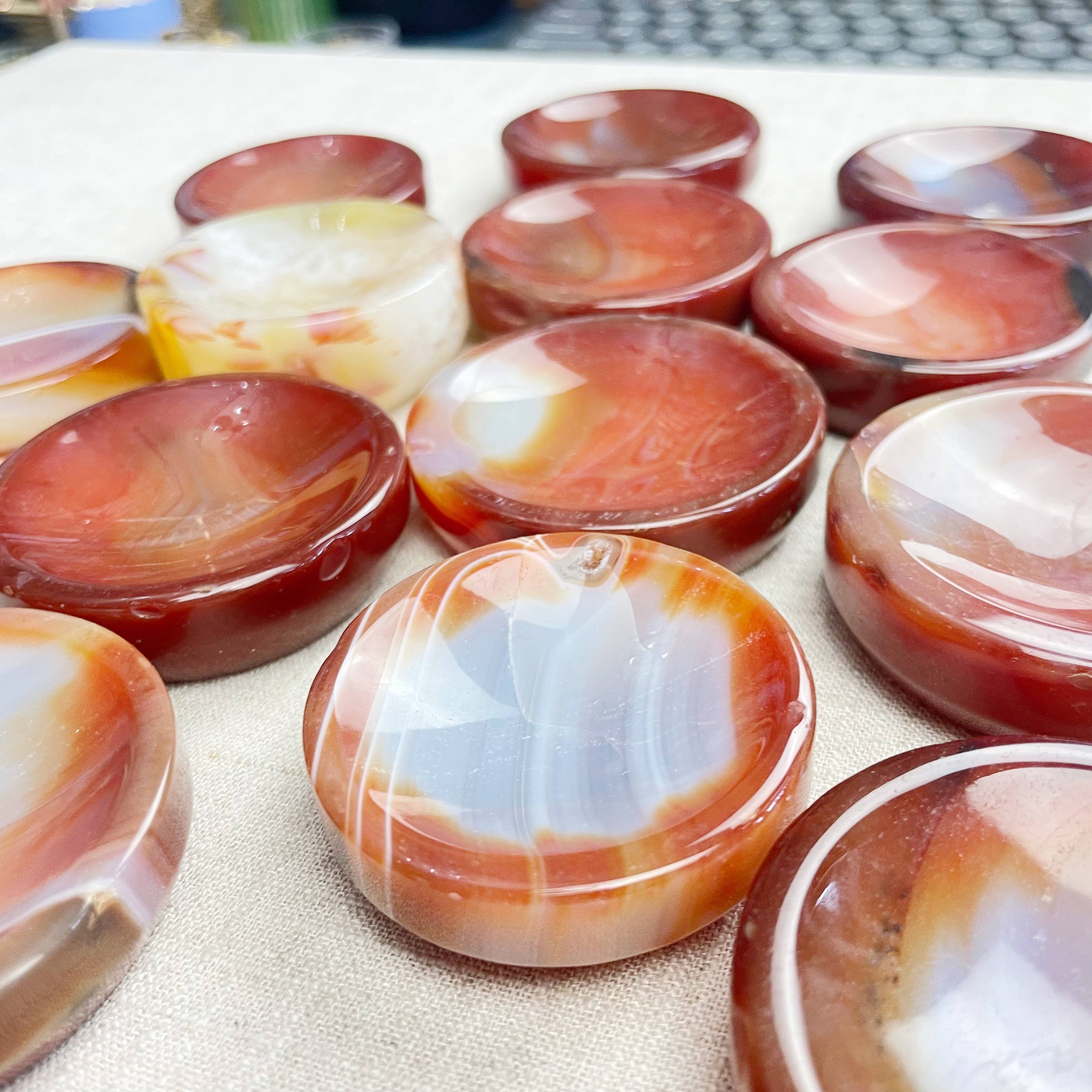 Ewelina Pas Jewelry – wholesale Decorative plate/dish/bowl – Small Carnelian Bowl5