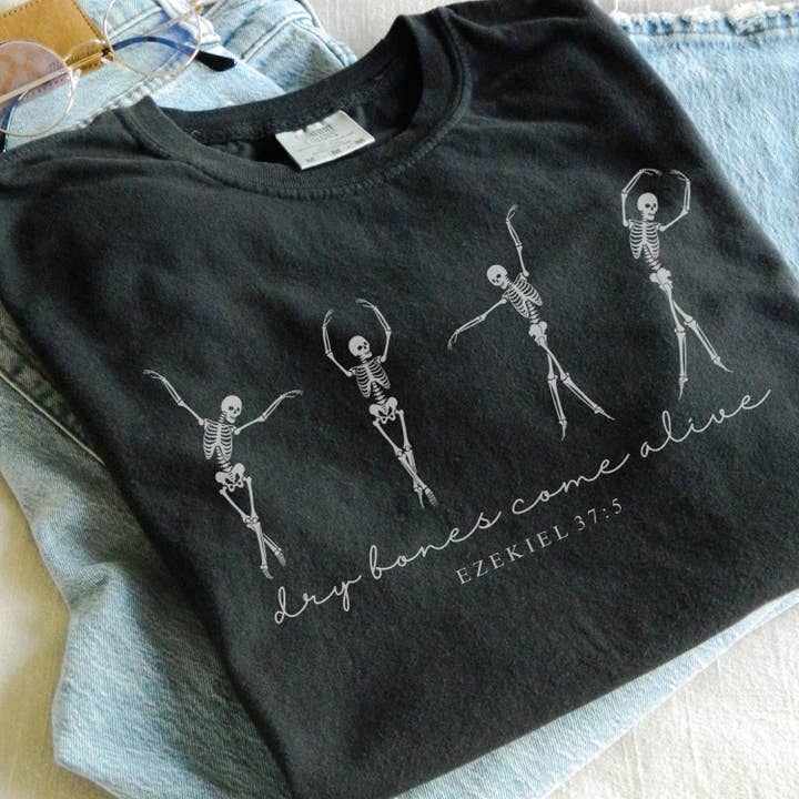 TheKingShirt - Wholesale Graphic Sweatshirt - Women's - Dancing Skeleton Dry Bones Come Alive Christian Halloween